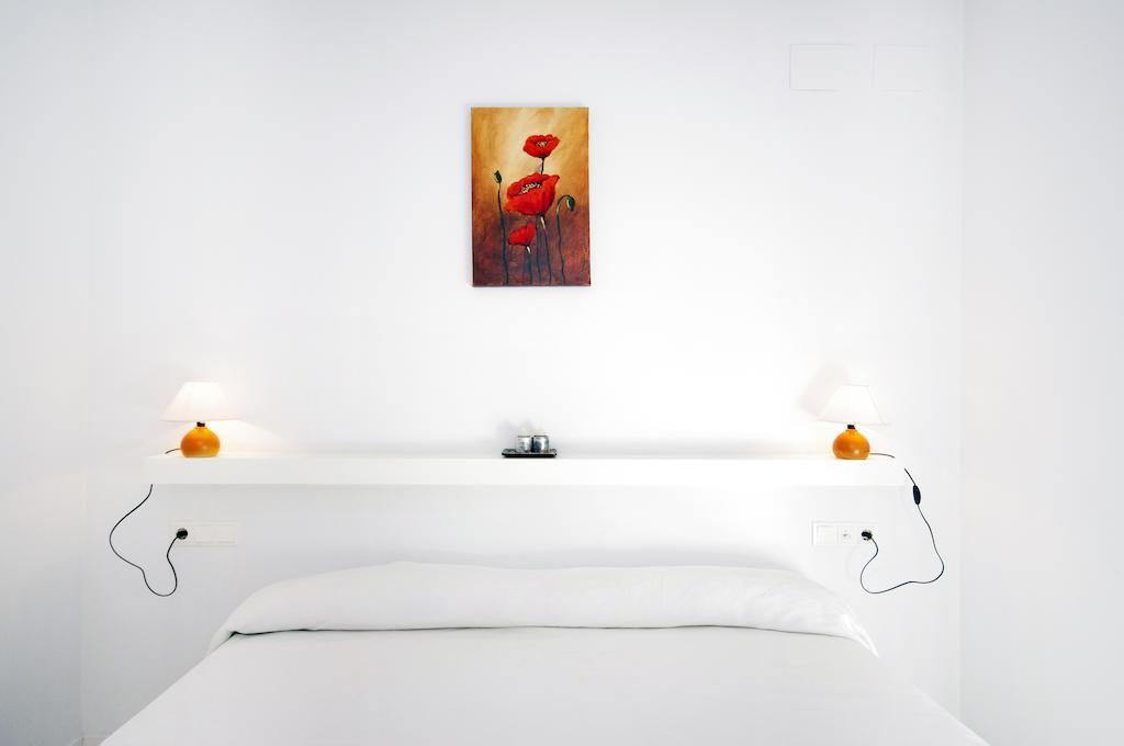 Mosen Sorell Apartments Valencia Room photo